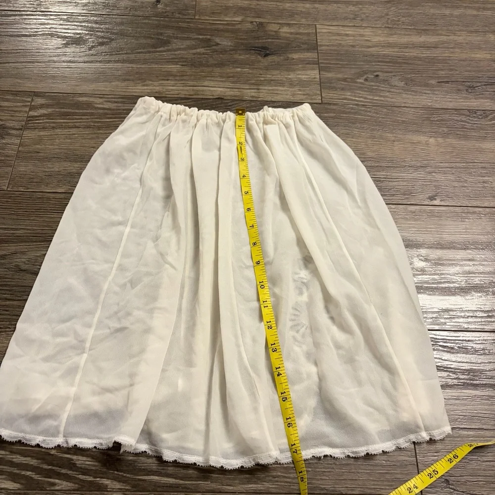 60s/70s European Vintage Sheer Lace Accent Slip Skirt (Ivory) Size M/L